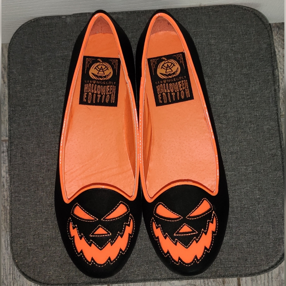 Scary Jack Flats [Matte Black/Orange] By Strange Cvlt - Size 6.5